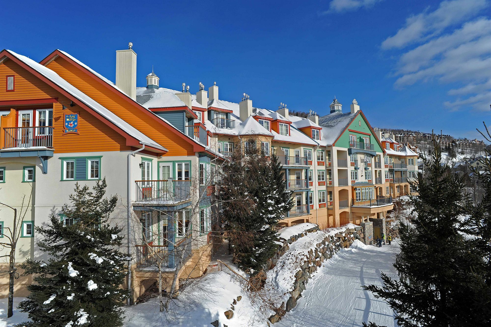 Lodge De La Montagne Exterior photo